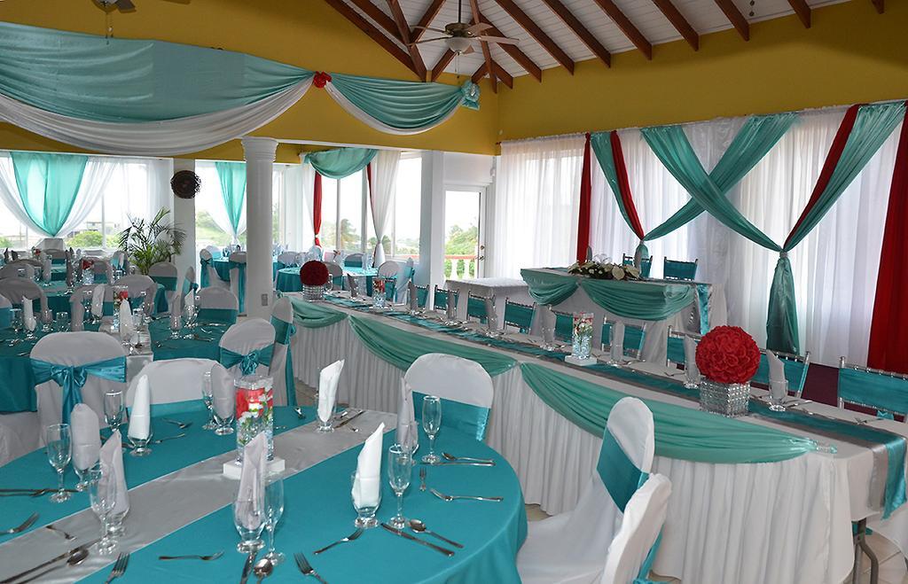Hotel Alexandrina Kingstown Exterior foto
