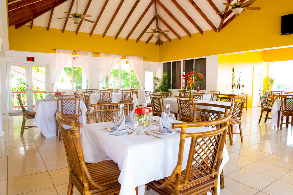 Hotel Alexandrina Kingstown Exterior foto