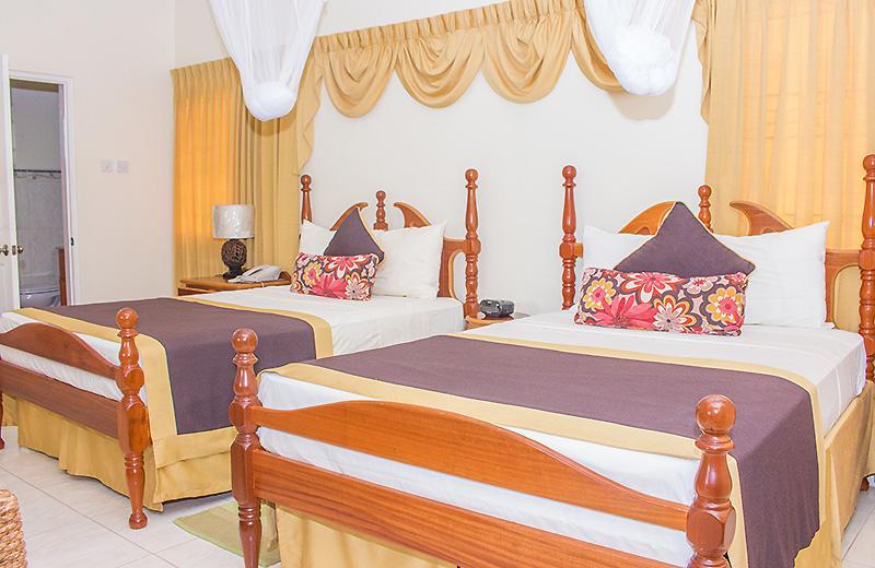 Hotel Alexandrina Kingstown Exterior foto
